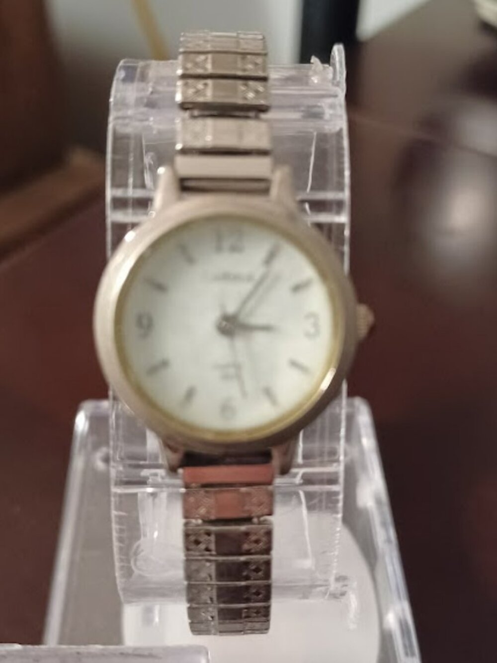 Vintage Ladies CARRIAGE by TIMEX Quartz Watch - WORKS!